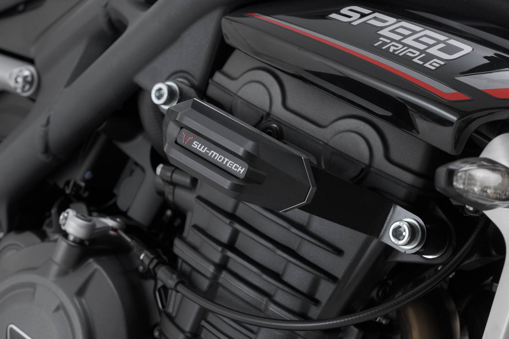 Kit SW-Motech Frame slider - Negru. Triumph Speed Triple 1200 RS (21-). Figura 1