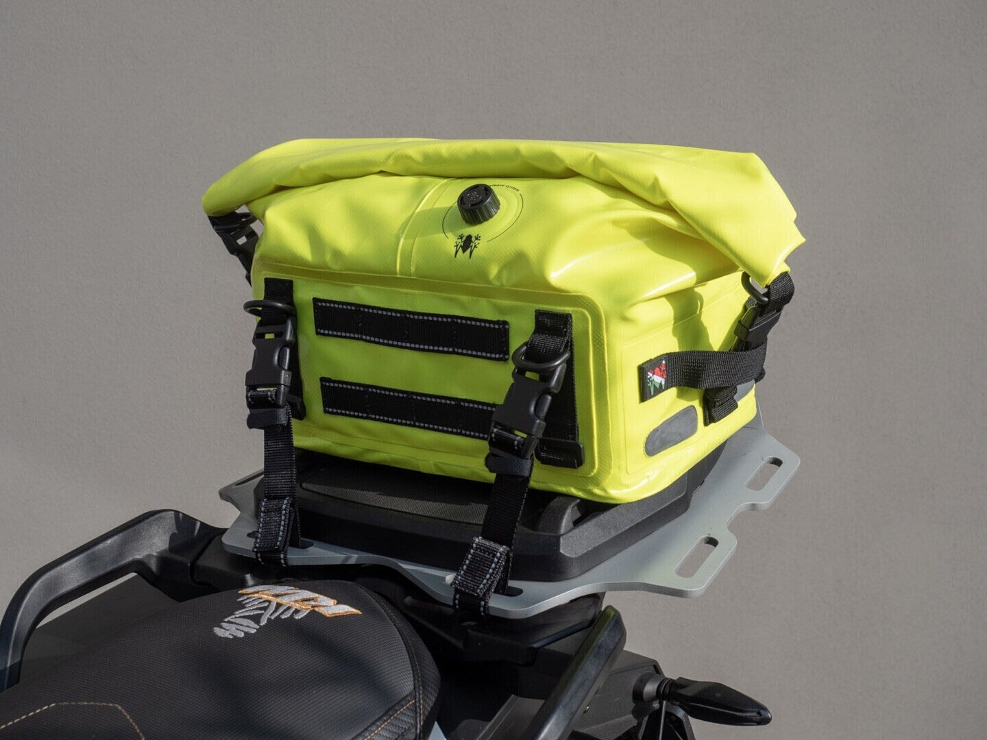Amphibious Upbag II saco impermeável amarelo Figura 3