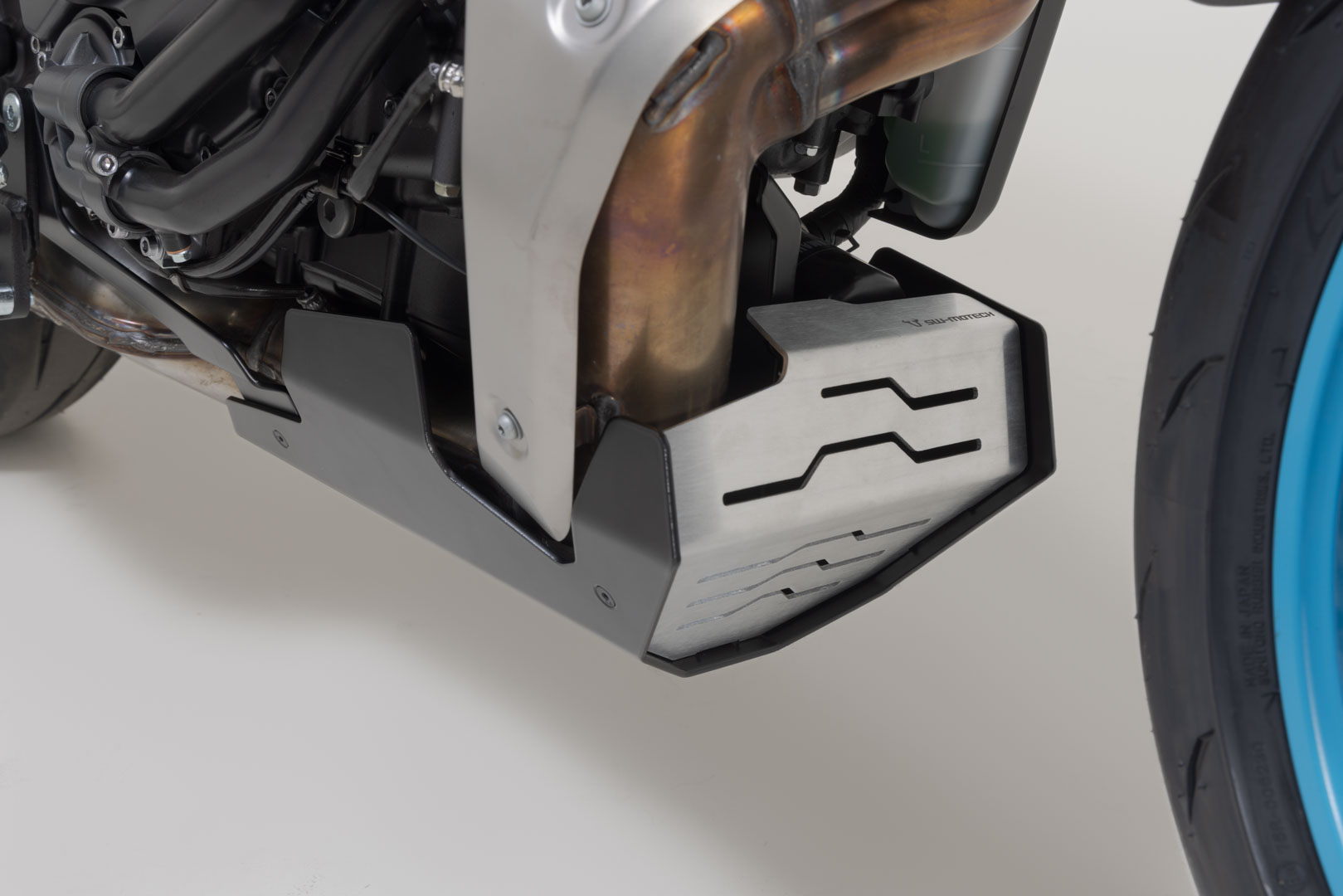 SW-Motech Front spoiler - Black/silver. Yamaha MT-07 (24-). Figure 4