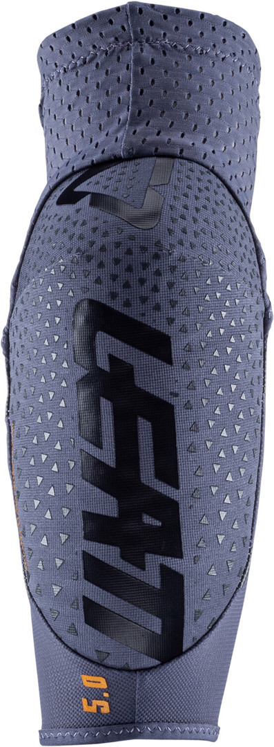 albastru închis