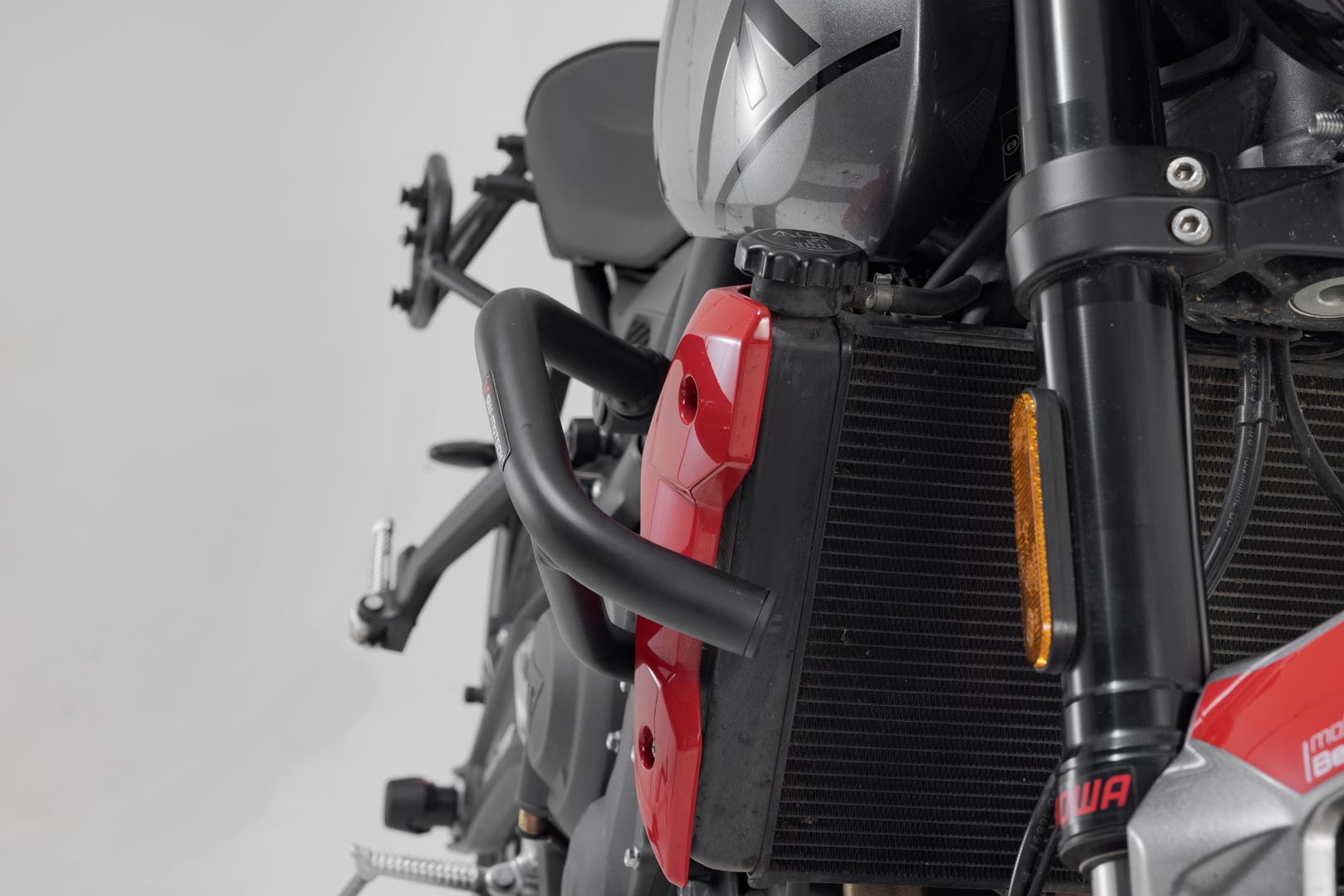 SW-Motech Crash bar - Negru. Trident Triumph 660 (21-). Figura 4