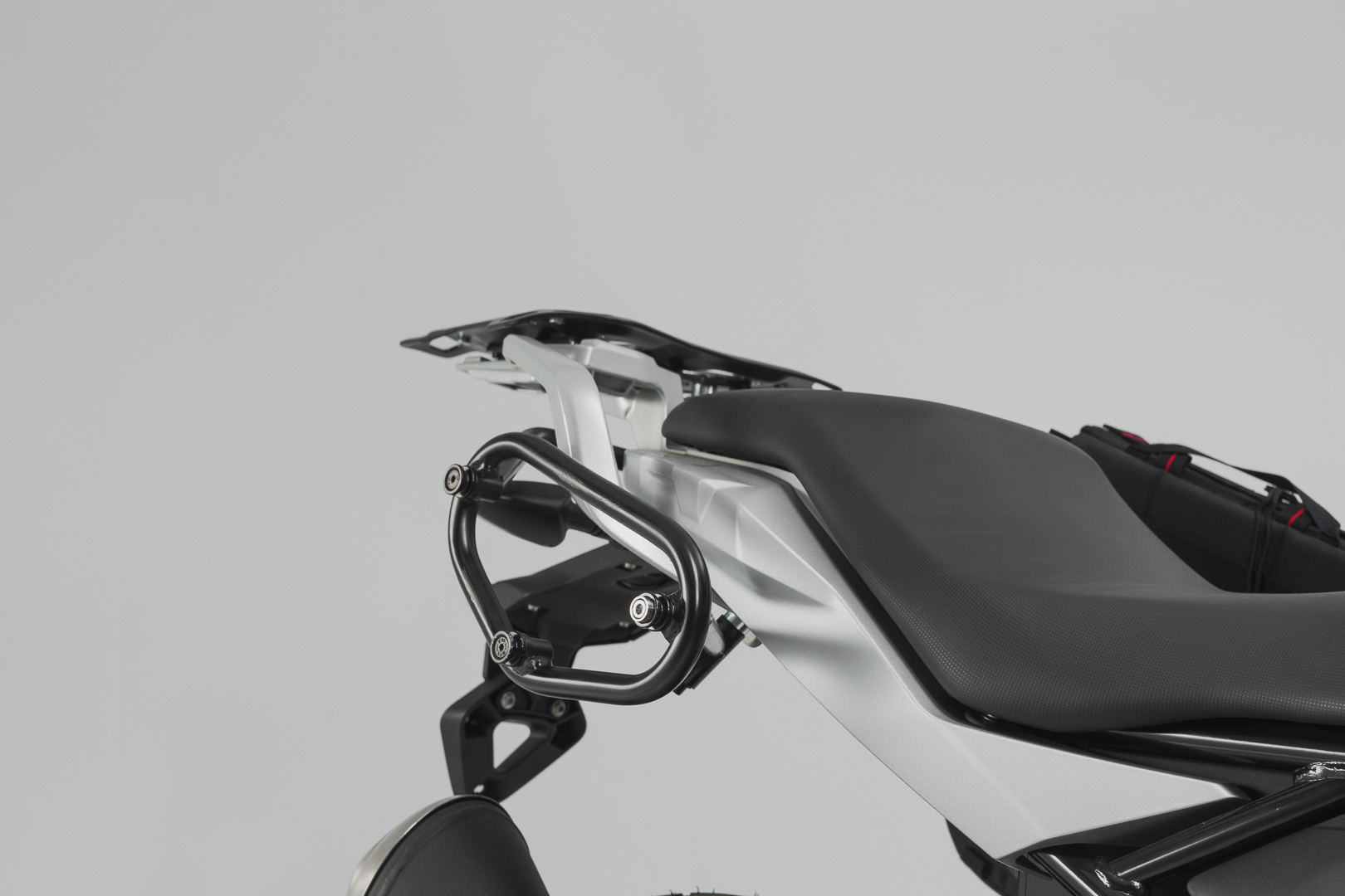 Sistem lateral SW-Motech URBAN ABS - 2x 16,5 l. BMW G 310 GS (17-). Figura 2