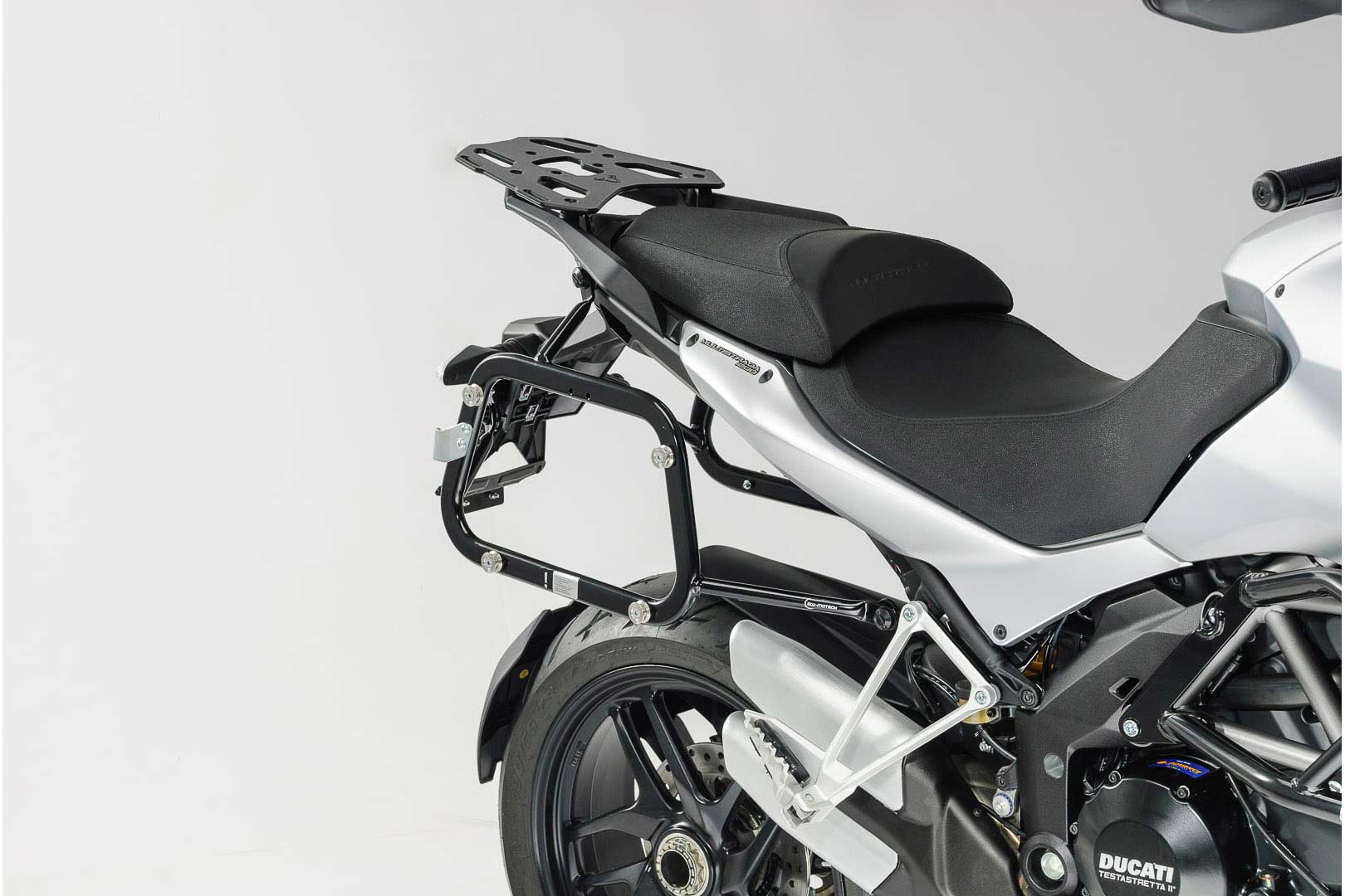 Sistem de carcasă din aluminiu SW-Motech TRAX ADV - Argintiu. 37/37 l. Multistrada 1200 / S (10-14). Figura 2