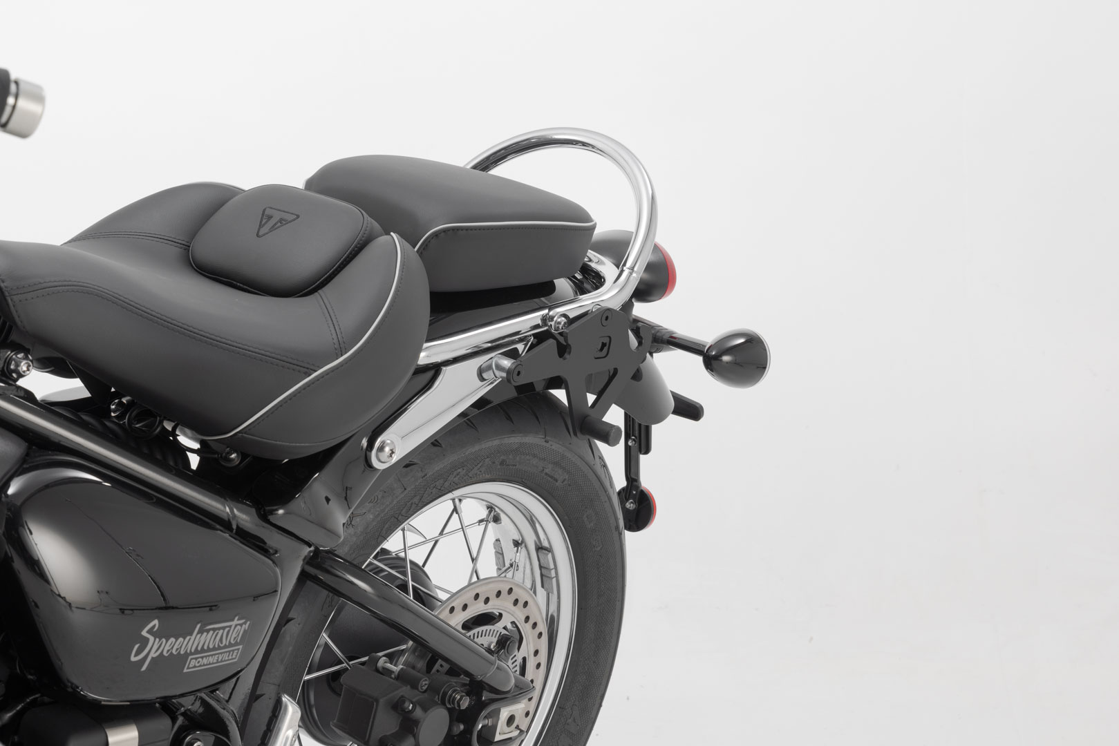 SW-Motech SLH portavion lateral LH1 stânga - Triumph Bonneville Speedmaster (18-). Figura 4