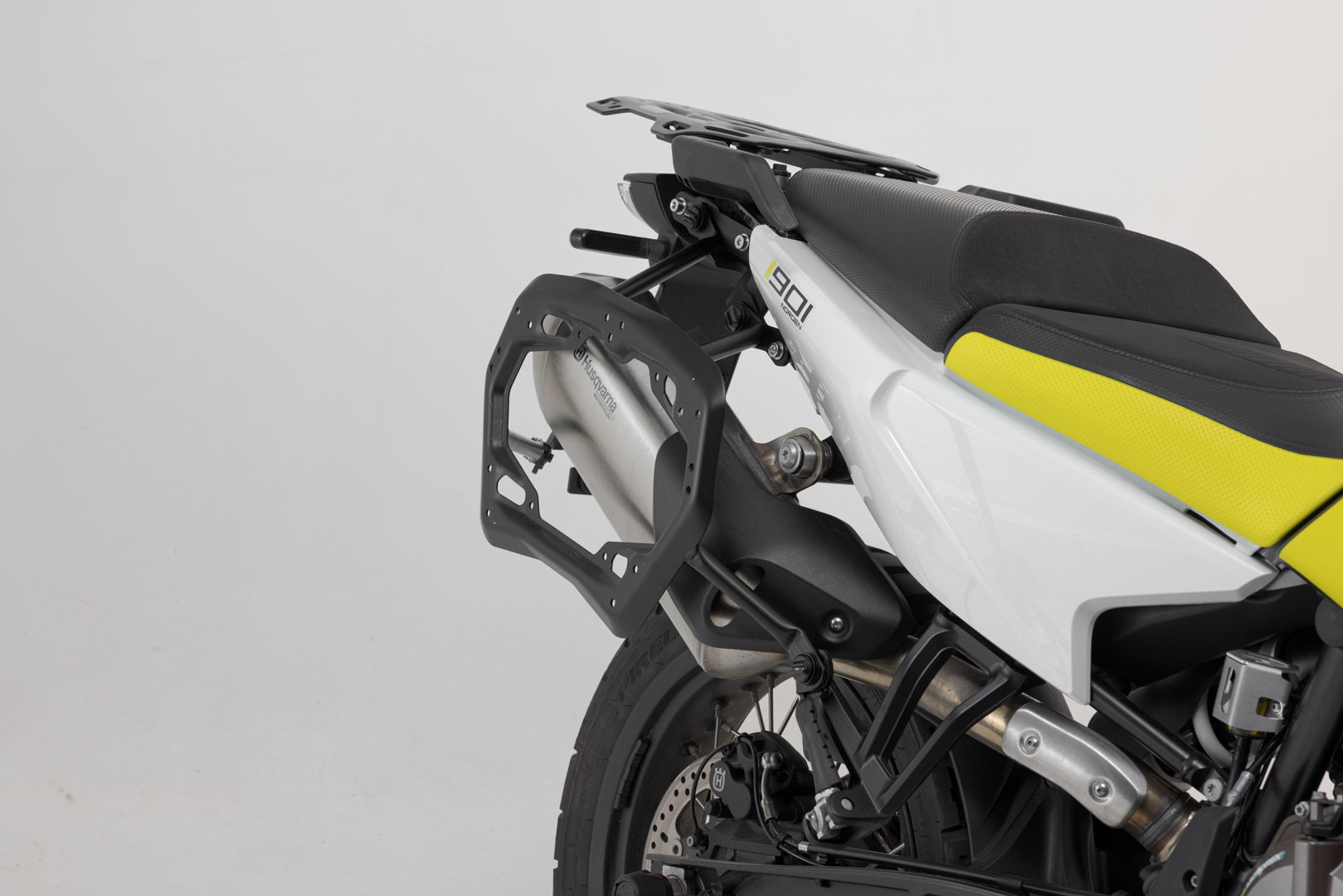 Sistem de carcasă din aluminiu SW-Motech TRAX ADV - Argintiu. 45/37L. Husqvarna Norden 901 (21-). Figura 3