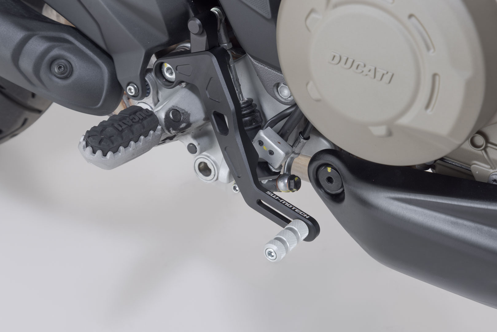 Pedală de frână SW-Motech - Ducati Multistrada V4 / S (24-). Figura 2