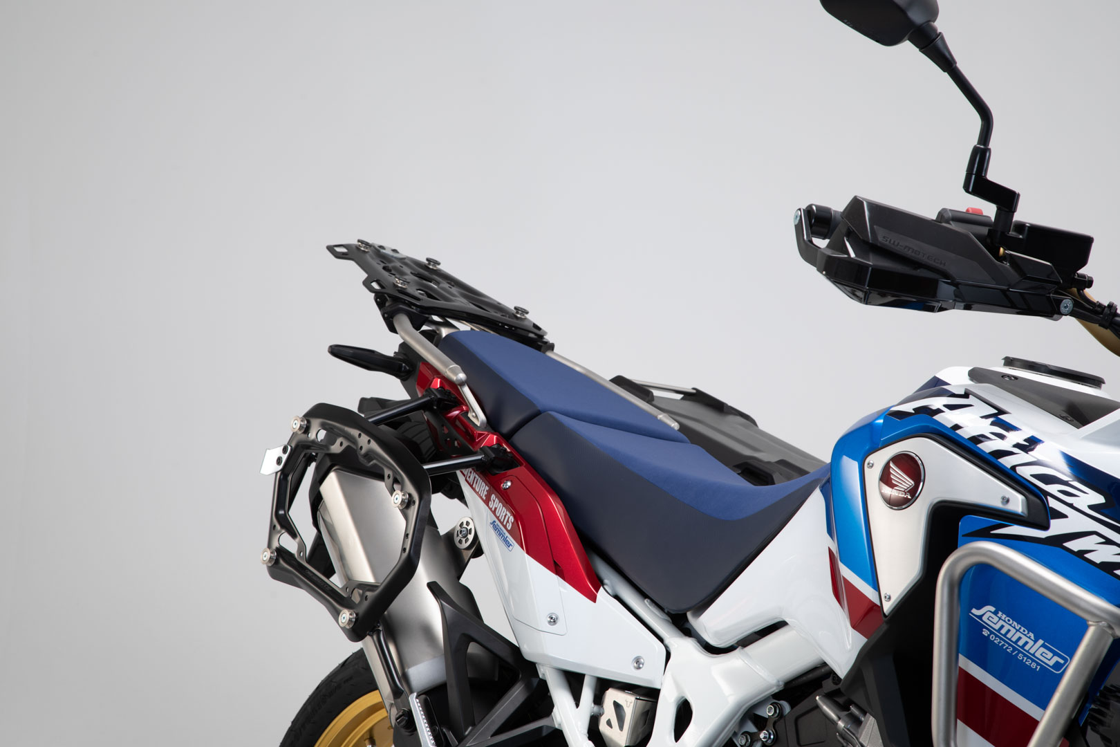 SW-Motech PRO ediție off-road cu portavion lateral - Negru. Honda Africa Twin / Adv Sports (18-). Figura 2
