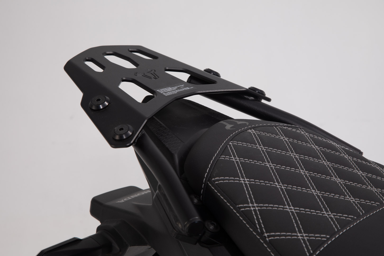 Sistem topcase SW-Motech URBAN ABS - Negru. Honda CB500X, CB500F, CBR500R, NX500. Figura 3