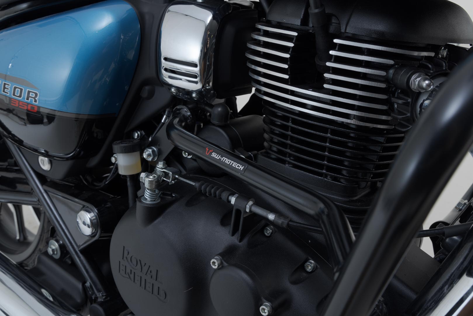 SW-Motech Crash bar - Negru. Royal Enfield Meteor 350 (19-). Figura 5