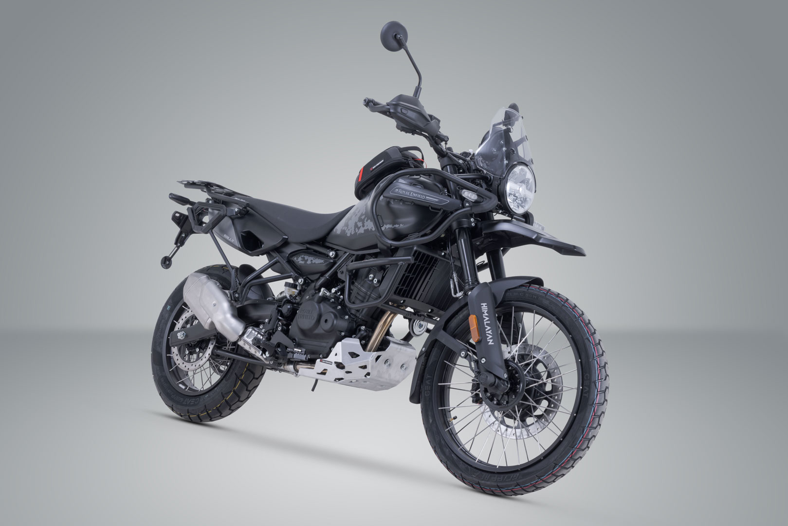Side view of SW-Motech V-LOC Side Carrier left - Royal Enfield Himalayan 450 Rally (25-).