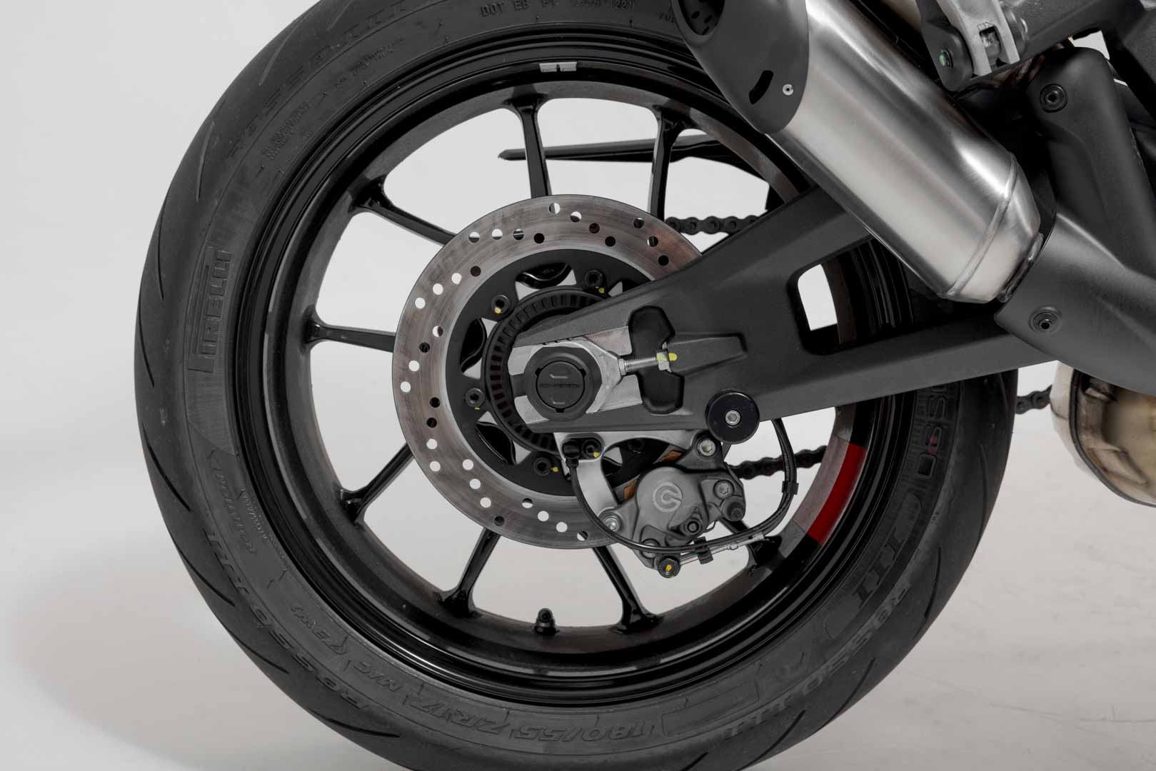 Set SW-Motech Slider pentru puntea spate - Negru. Ducati / KTM / CFMoto / Husqvarna. Figura 2