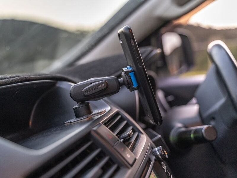 Quad Lock Flexibel självhäftande bas 360 Figur 5