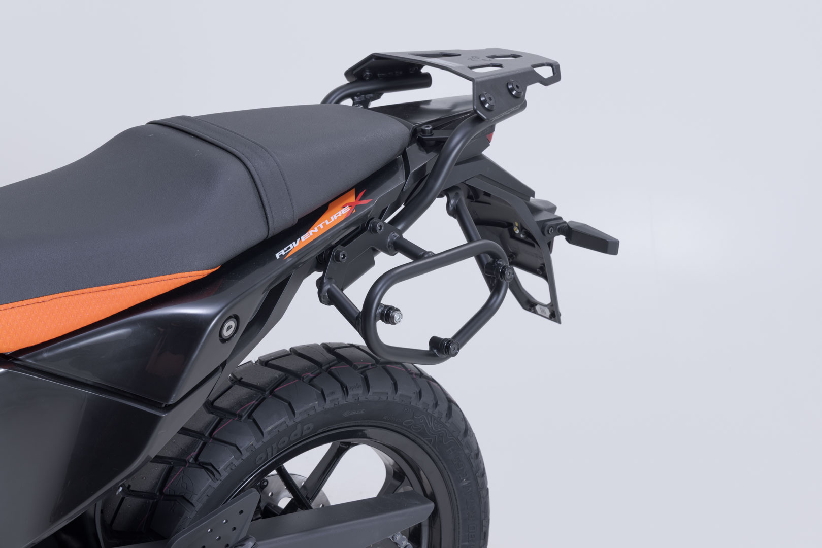 SW-Motech SLC carrier lateral stânga - KTM 125 End/ SMC R, 250 Adv, 390 Adv/ SMC R (25-). Figura 3