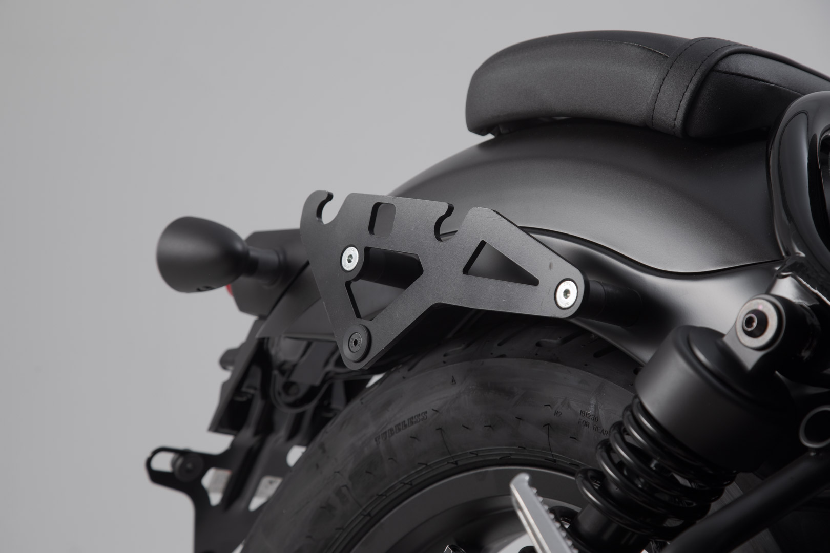SW-Motech SLH portavion lateral LH1 dreapta - Honda CMX500 Rebel (16-). Pentru LH1. Figura 4
