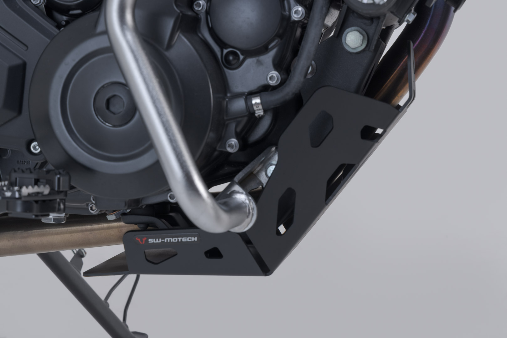 Protecție motorului SW-Motech - Neagră. Voge 650 DS/X (21-). Figura 5