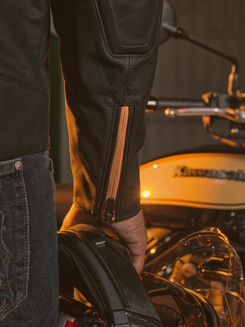 Side view of Segura Phil Motorcycle Leather Jacket
