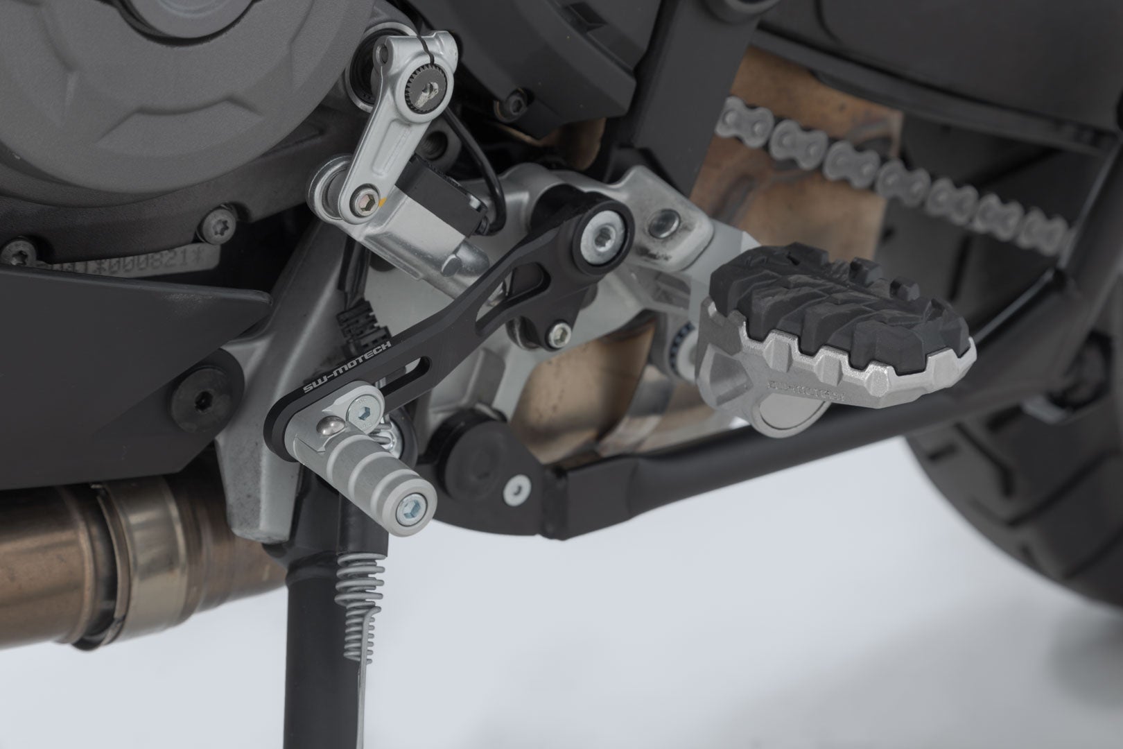 SW-Motech Gear levers - Ducati Multistrada 950 (18-)/1260 (17-)/V2 (21-). Figure 4