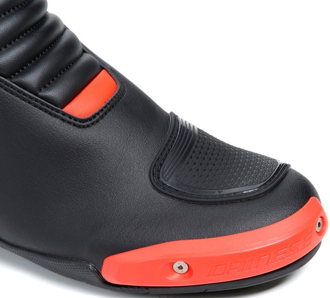 Dainese Nexus 2 Motorcycle Boots red/yellow 44 Figure 6