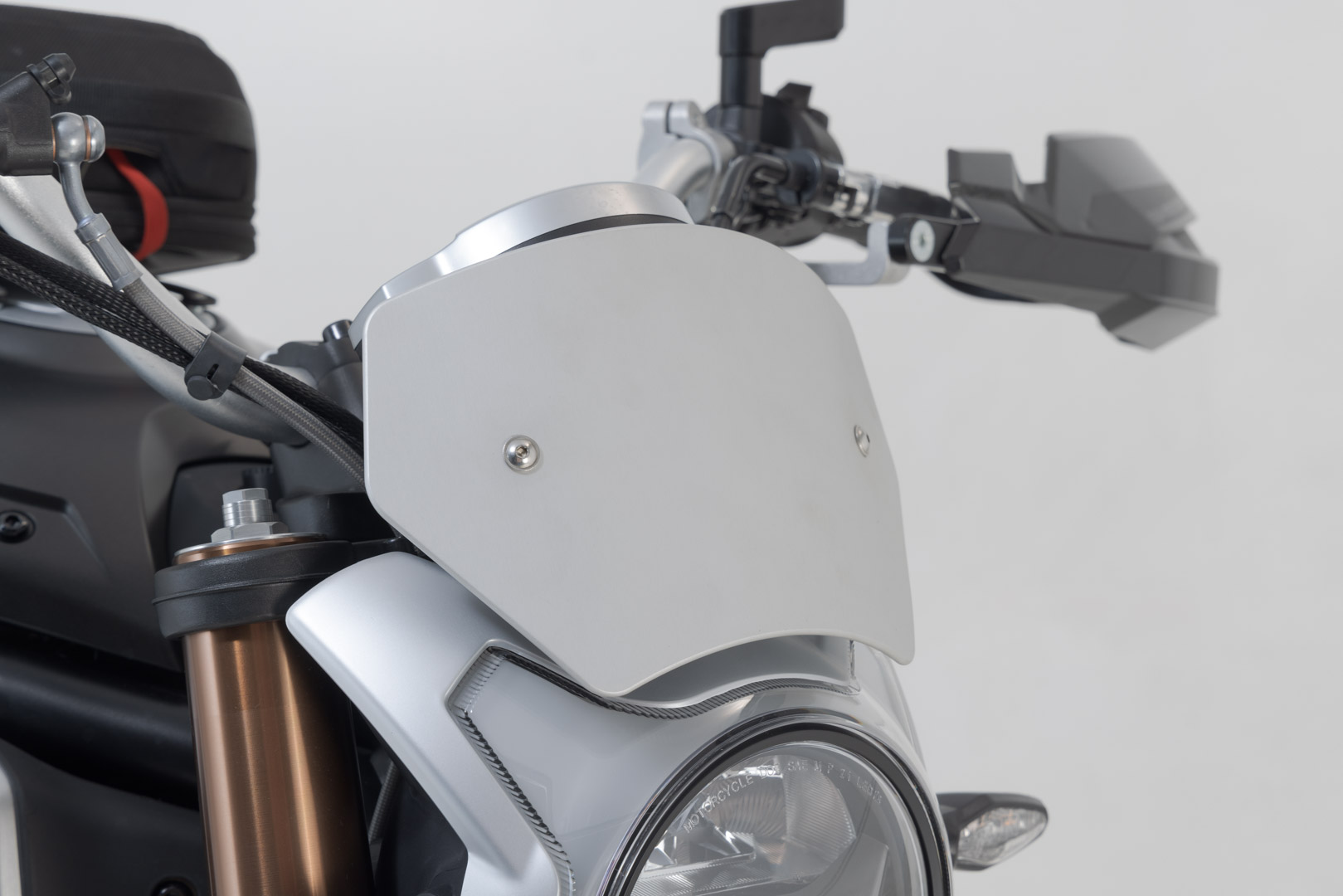 Parbrizul SW-Motech - Argintiu. CFMoto 700CL-X Heritage (22-). Figura 2