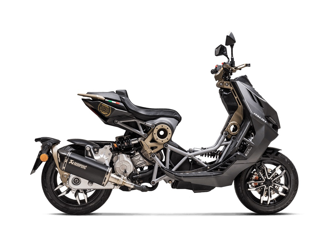 Akrapovic Slip-On Line Amortizor spate din titan Figura 3