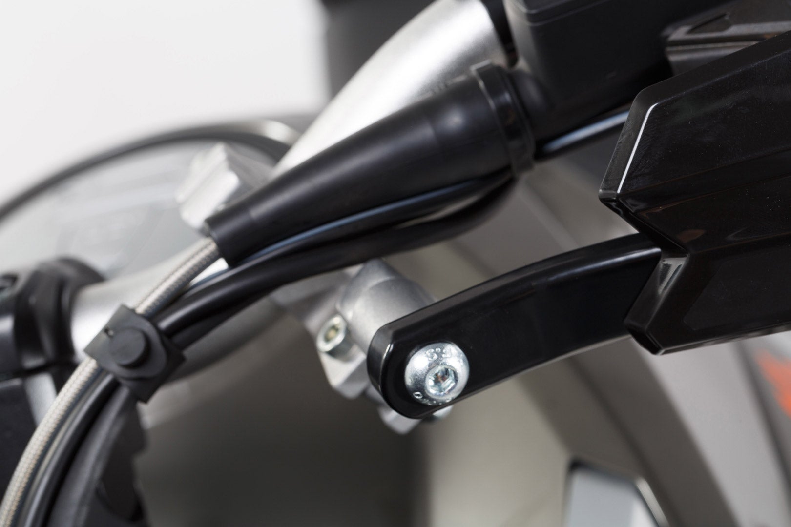 SW-Motech KOBRA Handguard Kit - Preto. KTM 1090/1190 Adv, 1290 SAdv. Figura 3