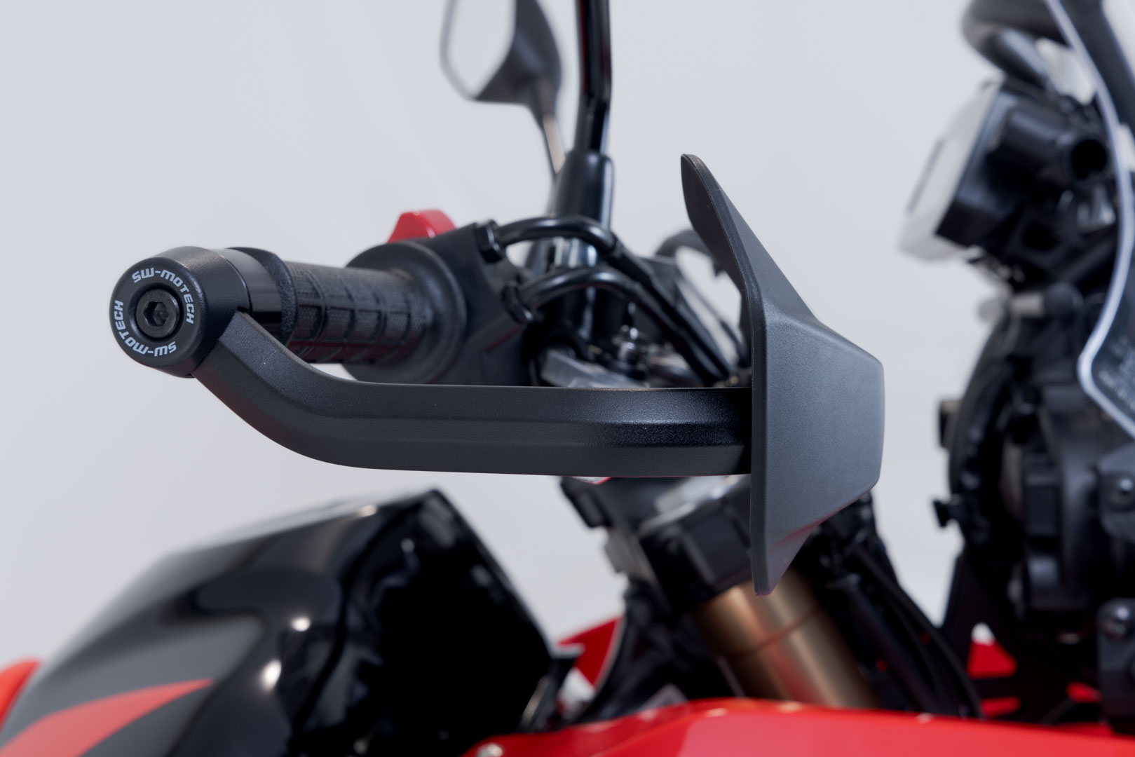 Kit SW-Motech Sport de protecție de mână - Negru. Honda CRF300 Rally (20-). Figura 5