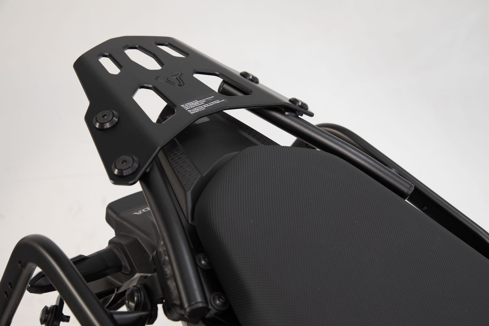 SW-Motech DUSC L topkassesystem - Sort. 41 l. Honda CB500X, CB500F, CBR500R, NX500. Figur 4