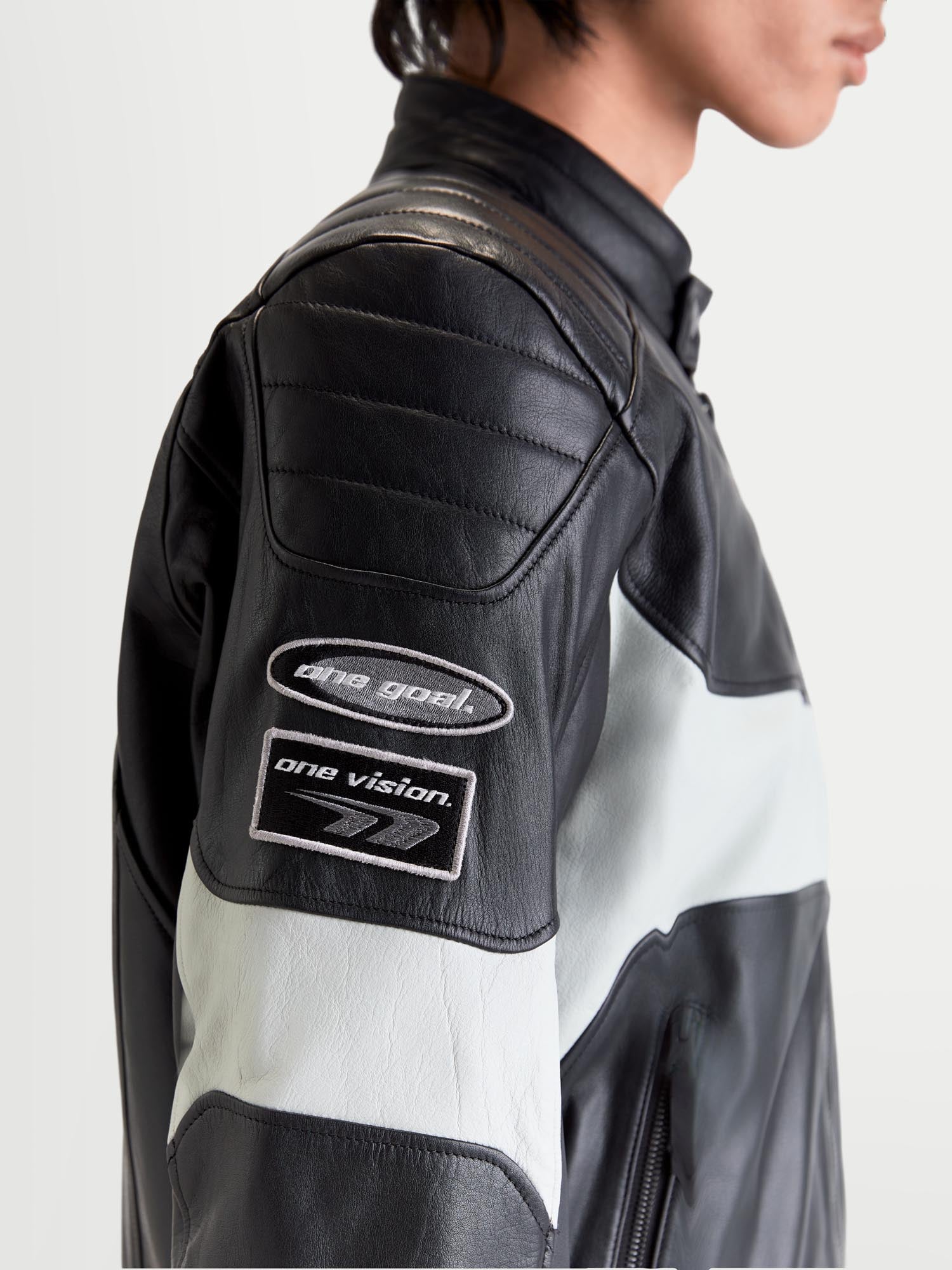 Alpinestars Revern Motorcycle Leather Jacket black/grey 4XL Figure 9