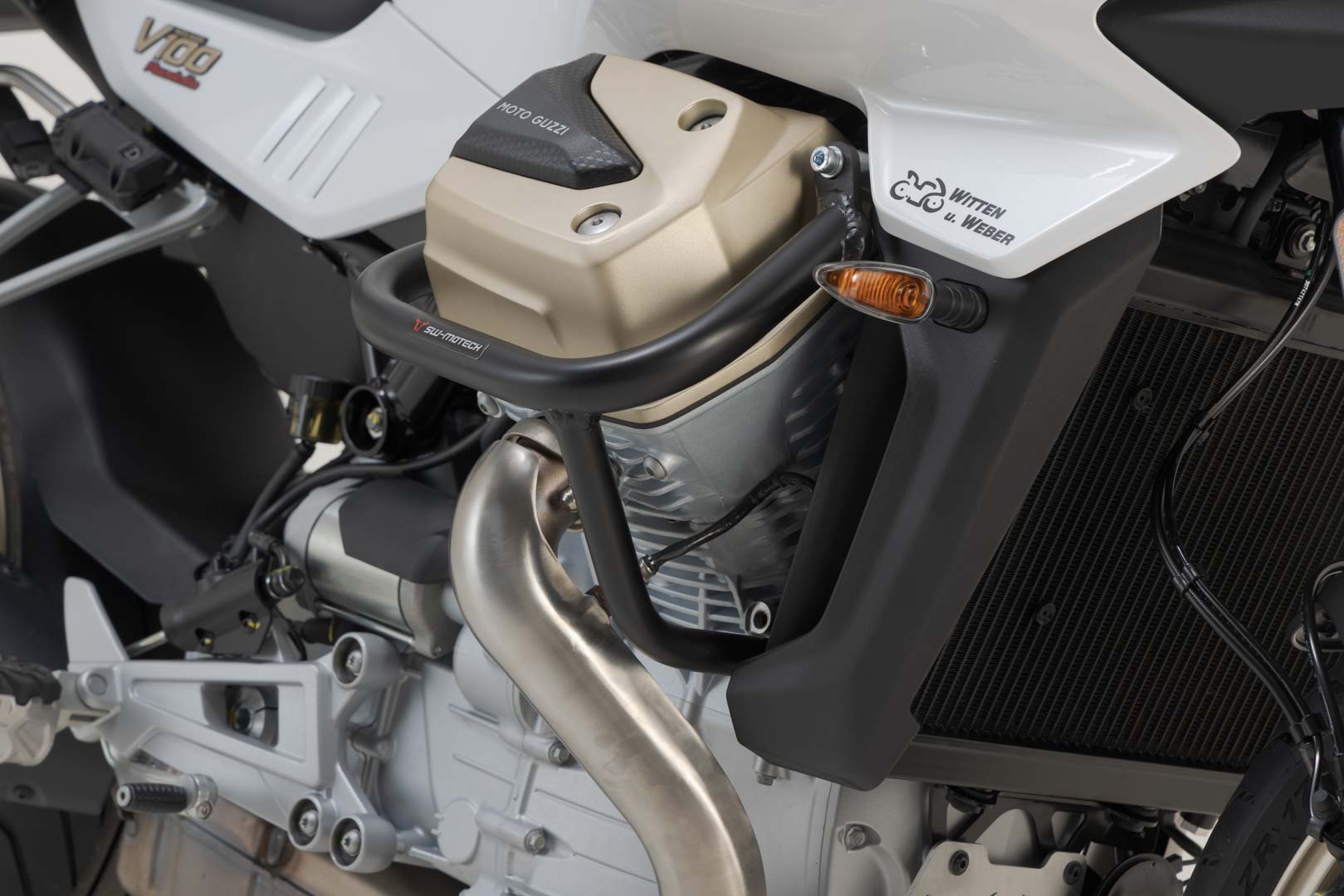 SW-Motech Crash bar - Negru. Moto Guzzi V100 Mandello/S, Stelvio. Figura 1