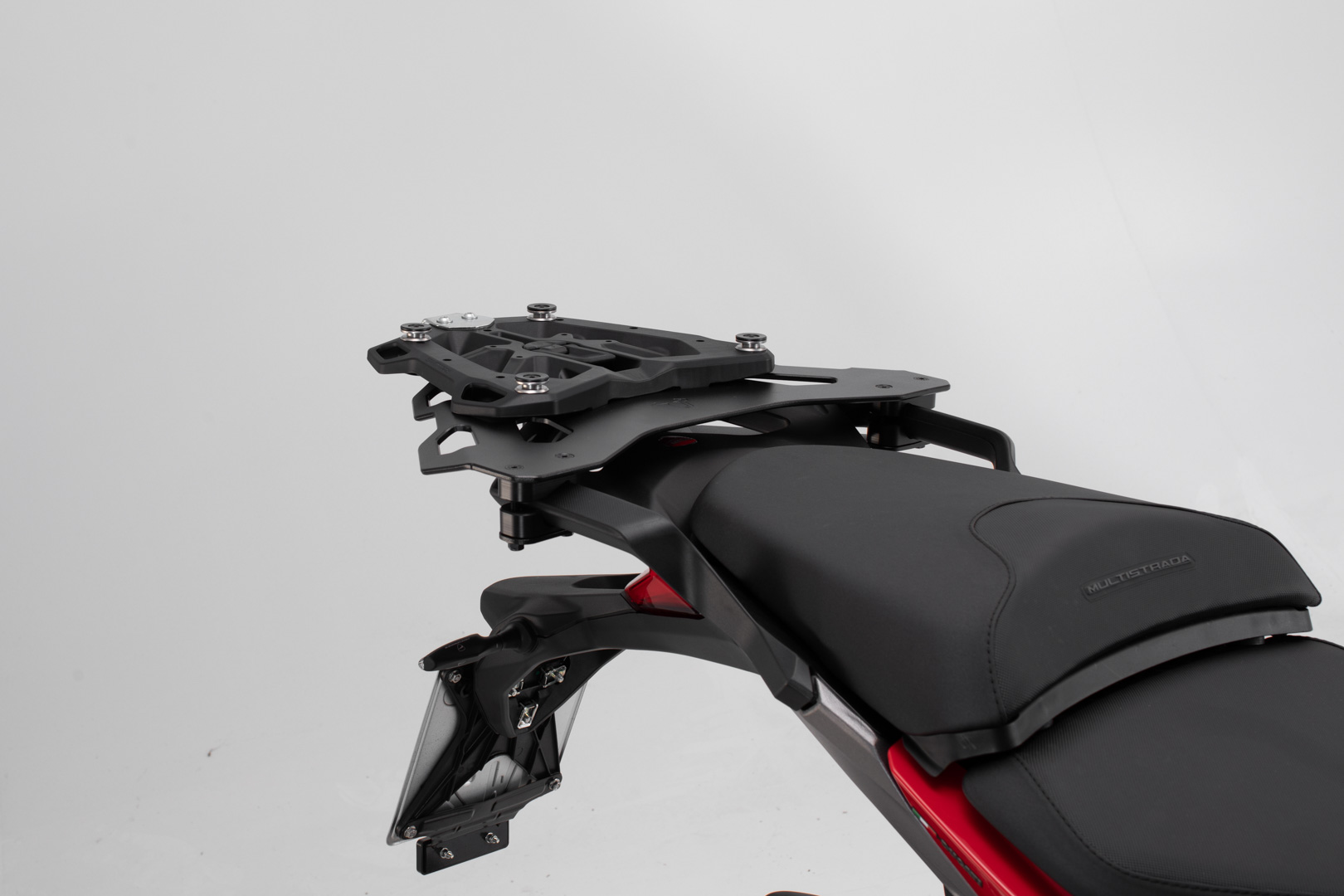 Sistem top case SW-Motech TRAX ADV - Argintiu. Multistrada 1200 Enduro/950/1260/V2. Figura 2