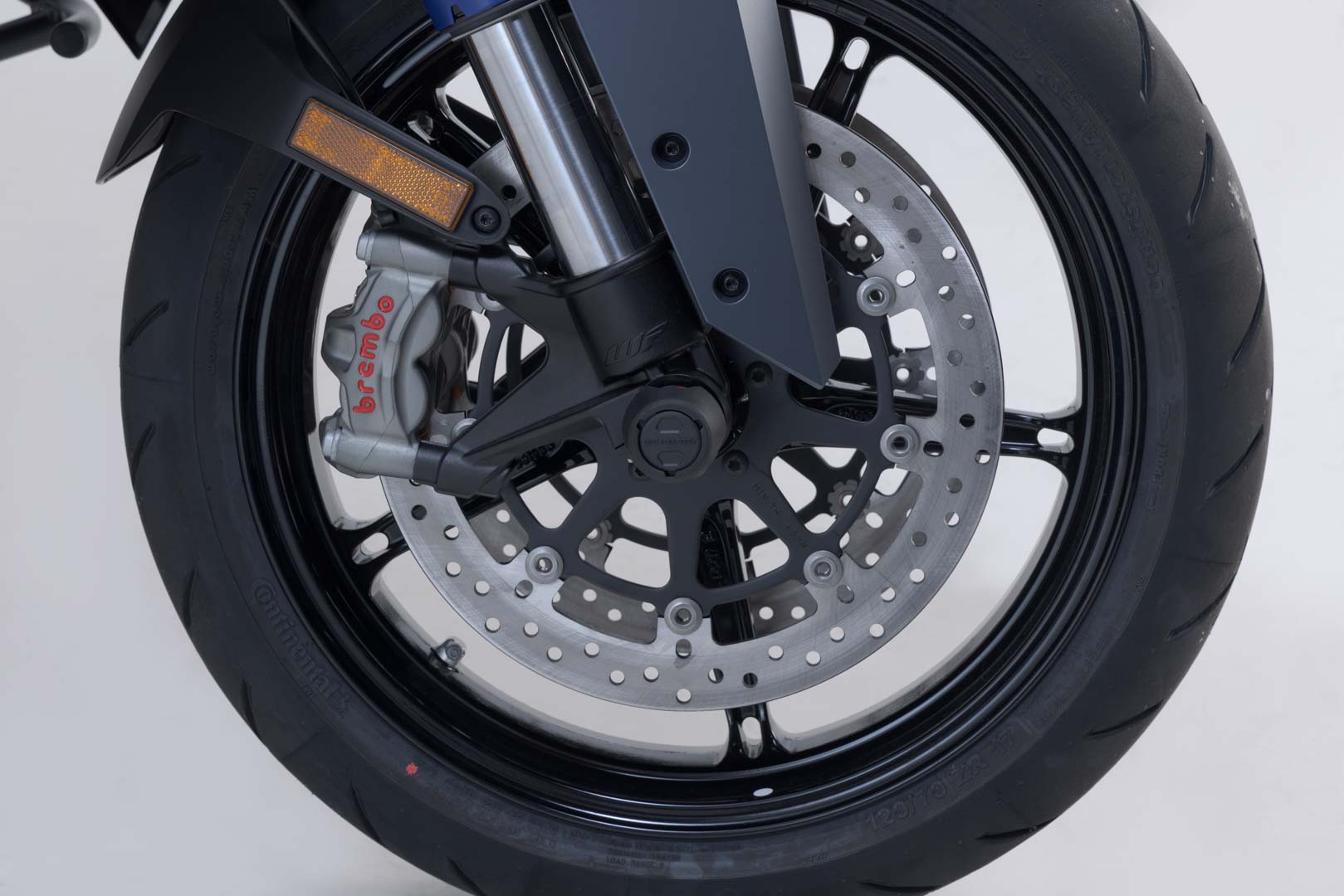 SW-Motech Adventure Set Protection - CFMoto 800MT-X (24-). Figura 5