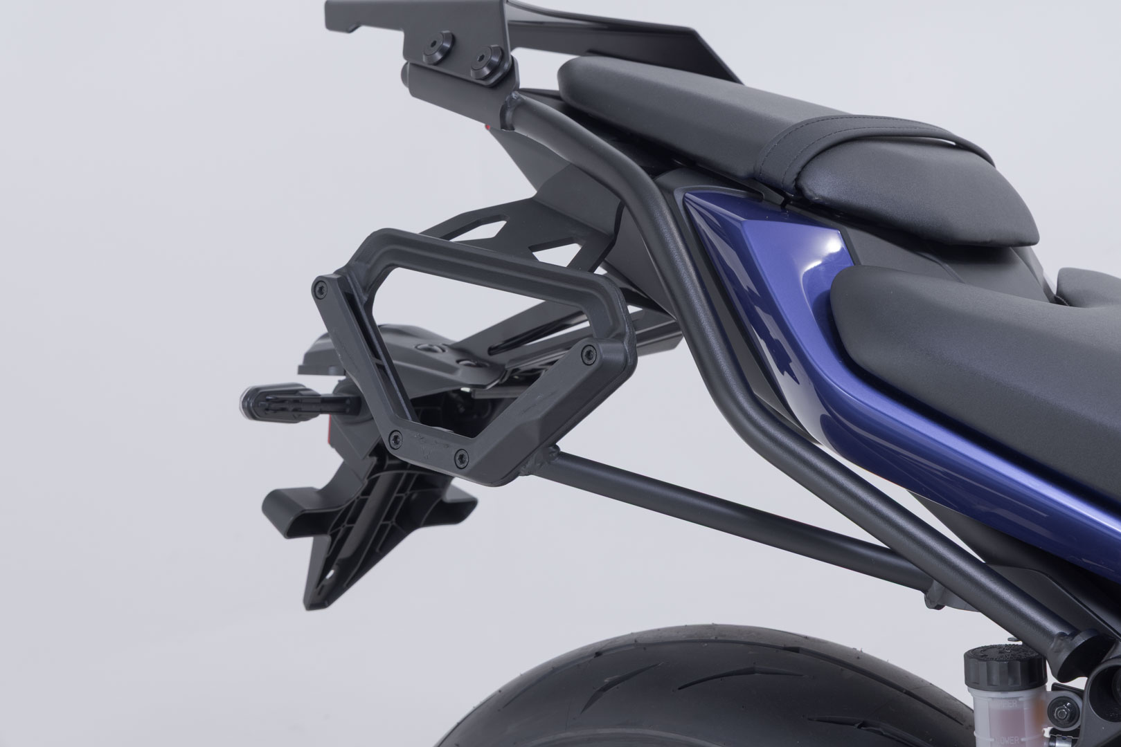 SW-Motech Side Bag WP-system V-LOC - 16/16 l. Yamaha MT-07 (24-). Figur 4