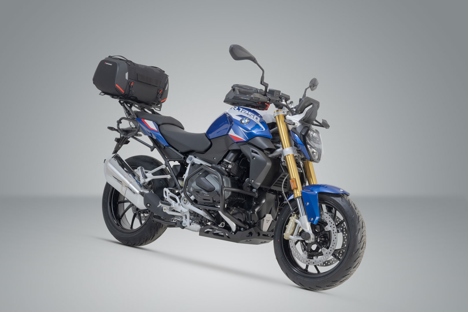 Set de rackpack SW-Motech - BMW R1200 R/RS (14-18), R1250 R/RS (18-). Figura 2