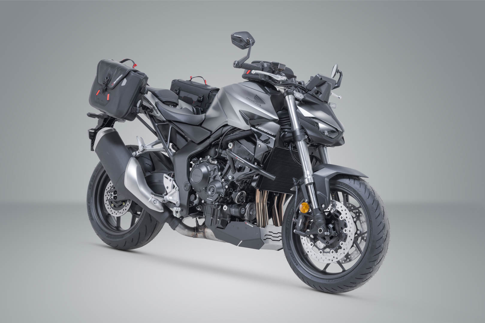 SW-Motech SysBag WP sistem M/S - Honda CB1000 Hornet (24-). Figura 2