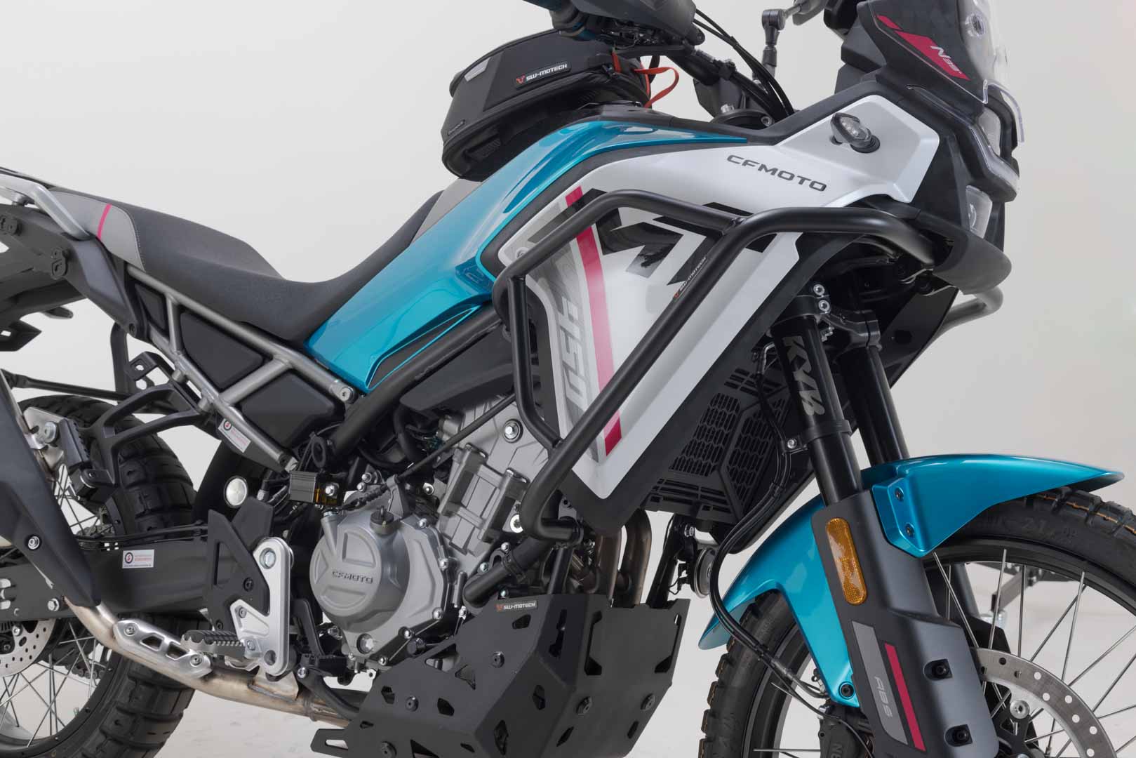 SW-Motech Krockbågar - Svart. CFMoto 450MT (23-). Figur 2