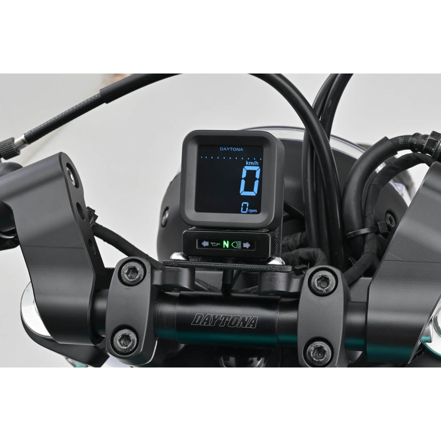 DAYTONA Corp. CUBE Digitaler LCD Tacho mit Drehzahlmesser Figura 4