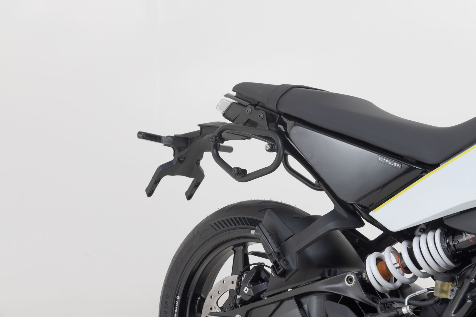 SW-Motech SLC portavion pe partea dreaptă - Husqvarna Svartpilen/Vitpilen 401 (23-). Figura 3