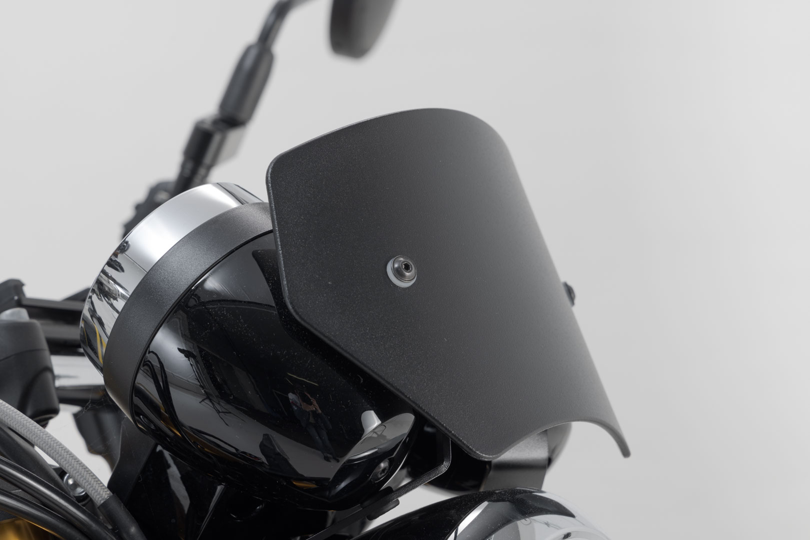 Parbrizul SW-Motech - Negru. Kawasaki Z900RS (17-) / SE (21-). Figura 5