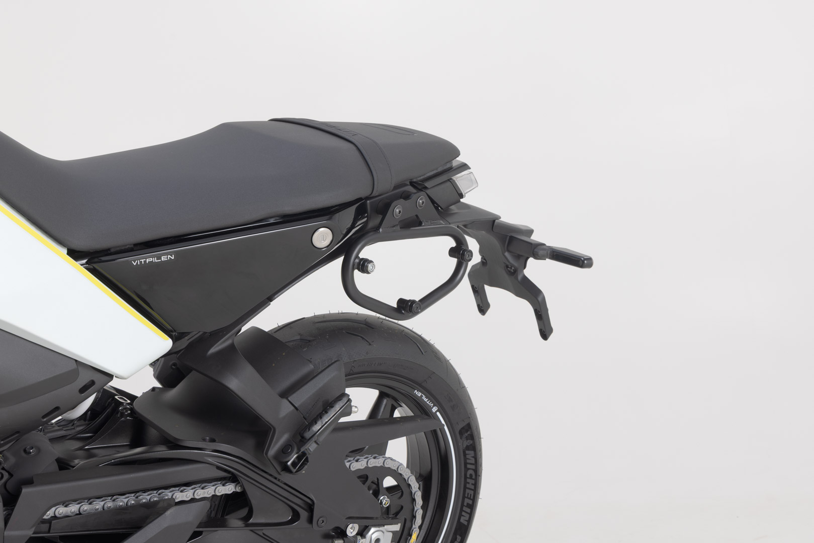 SW-Motech SLC portavion pe partea stângă - Husqvarna Svartpilen/Vitpilen 401 (23-). Figura 3