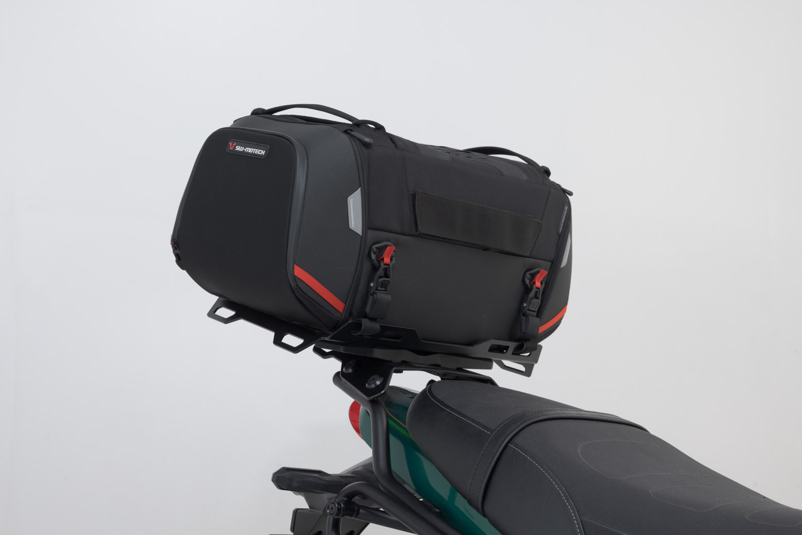 Set de rackpack SW-Motech - Kawasaki Z650RS (21-)/ Aniversarea a 50 de ani. (22-). Figura 5