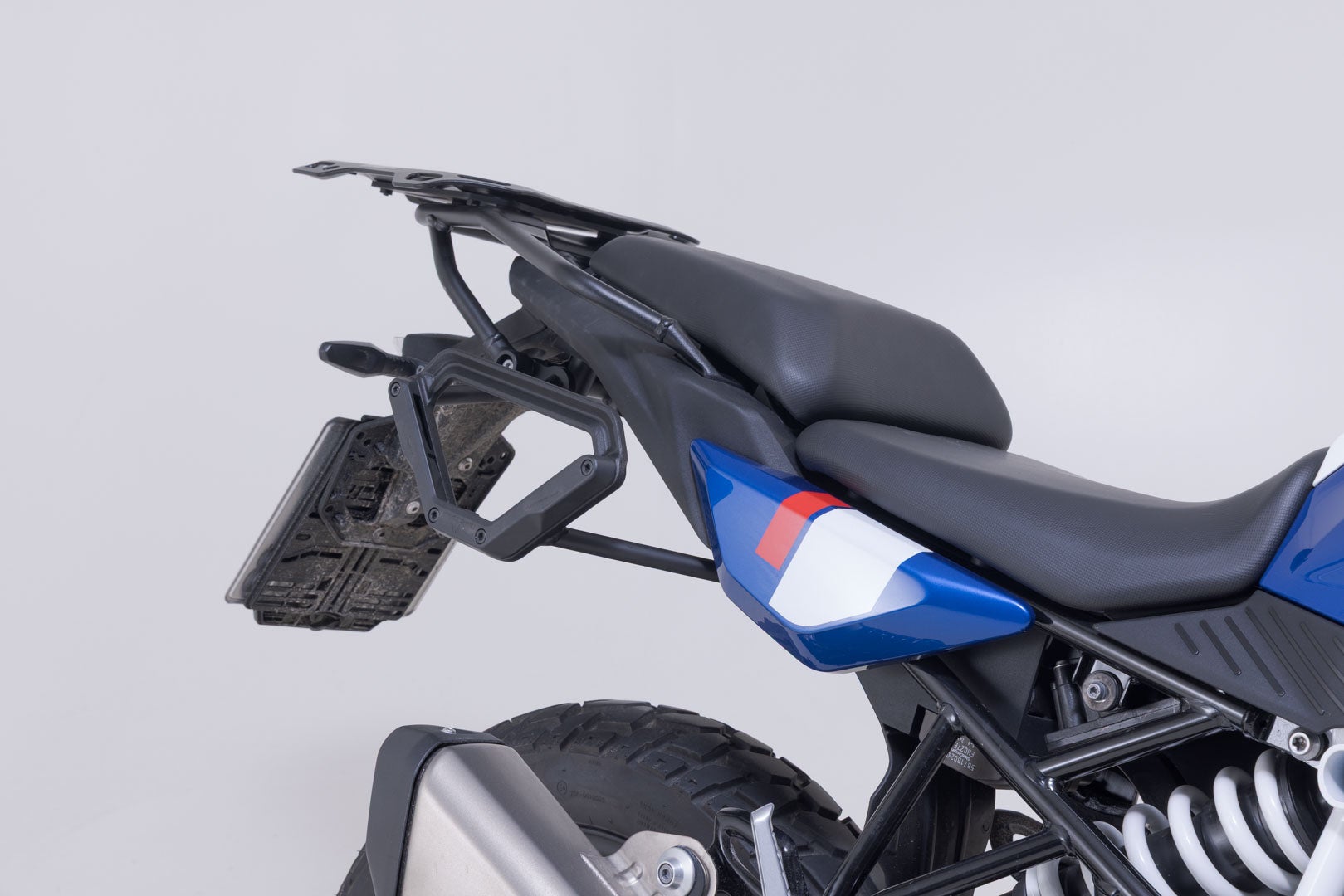 SW-Motech V-LOC Side Carrier right - BMW F 450 GS (25-). For BMW luggage rack. Figure 3