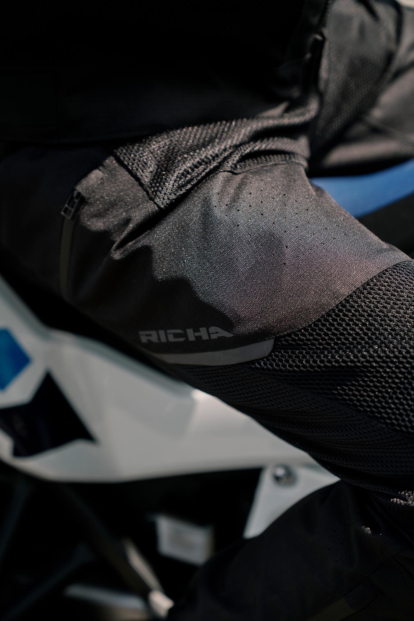Richa Airvent Evo 3 waterproof Motorcycle Textile Pants black 6XL Figure 5