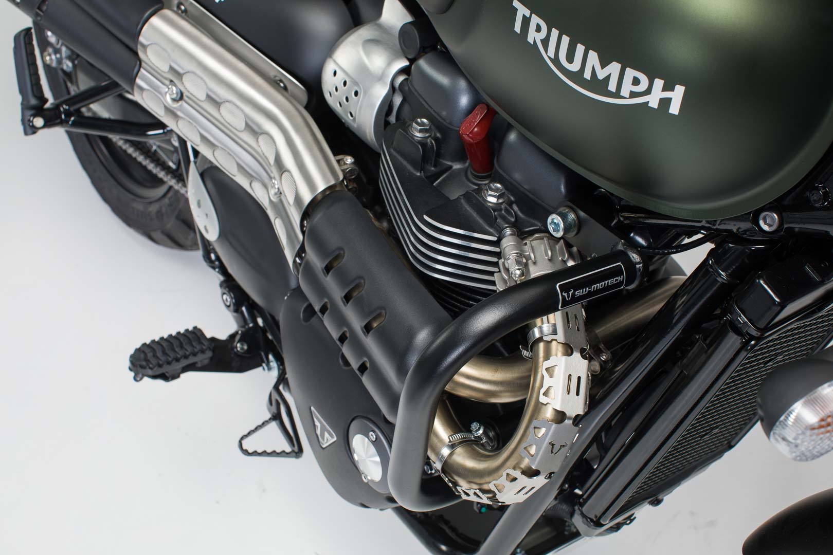 SW-Motech Crash bar - Negru. Street Scrambler, Bonneville Bobber/Speedm. Figura 2