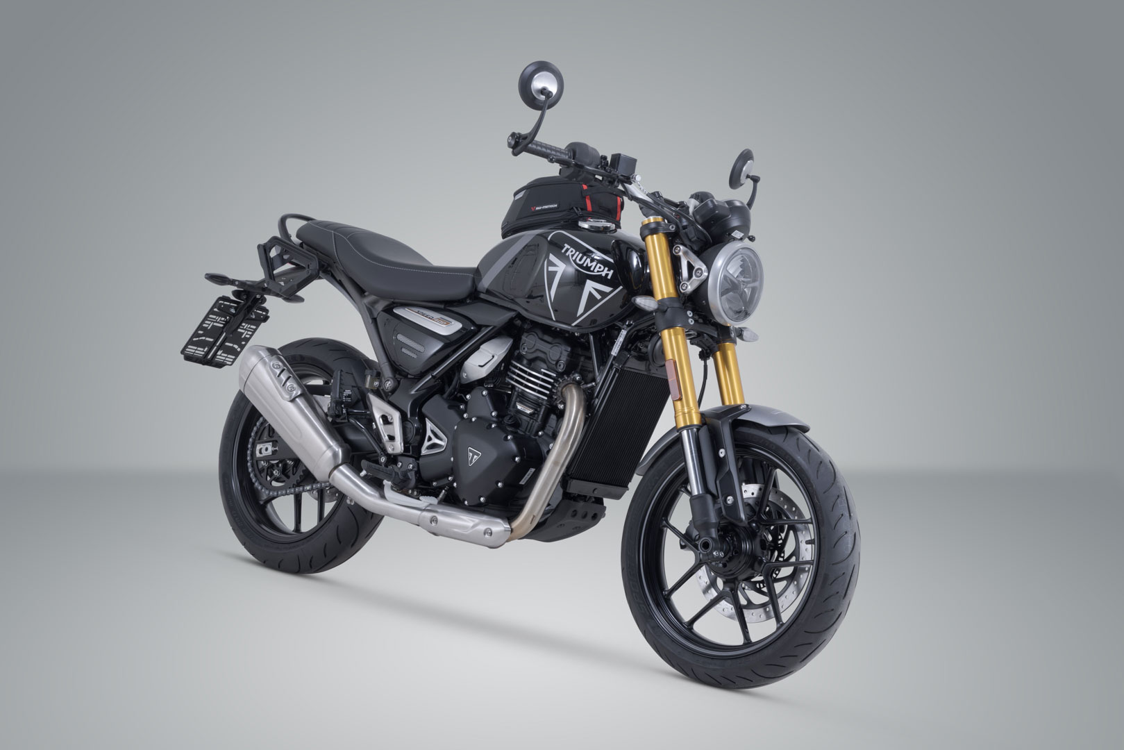 SW-Motech V-LOC sidobärare vänster – Triumph Speed 400/ Scrambler 400 X (23-). Figur 2