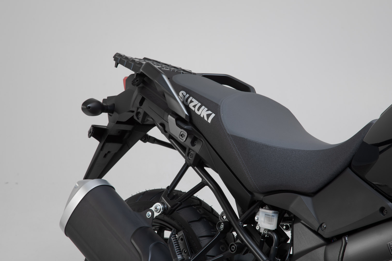 Portavion lateral SW-Motech PRO - Negru. Suzuki V-Strom 1000 (14-19). Figura 5