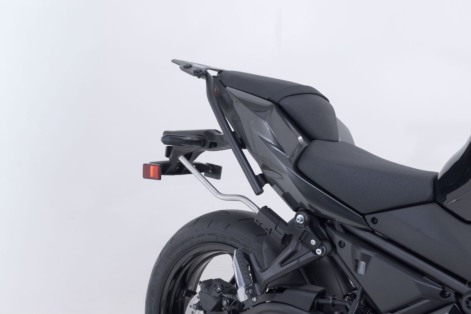 Side view of SW-Motech PRO BLAZE H saddlebag set - Black. Kawasaki Z650 S (25-).