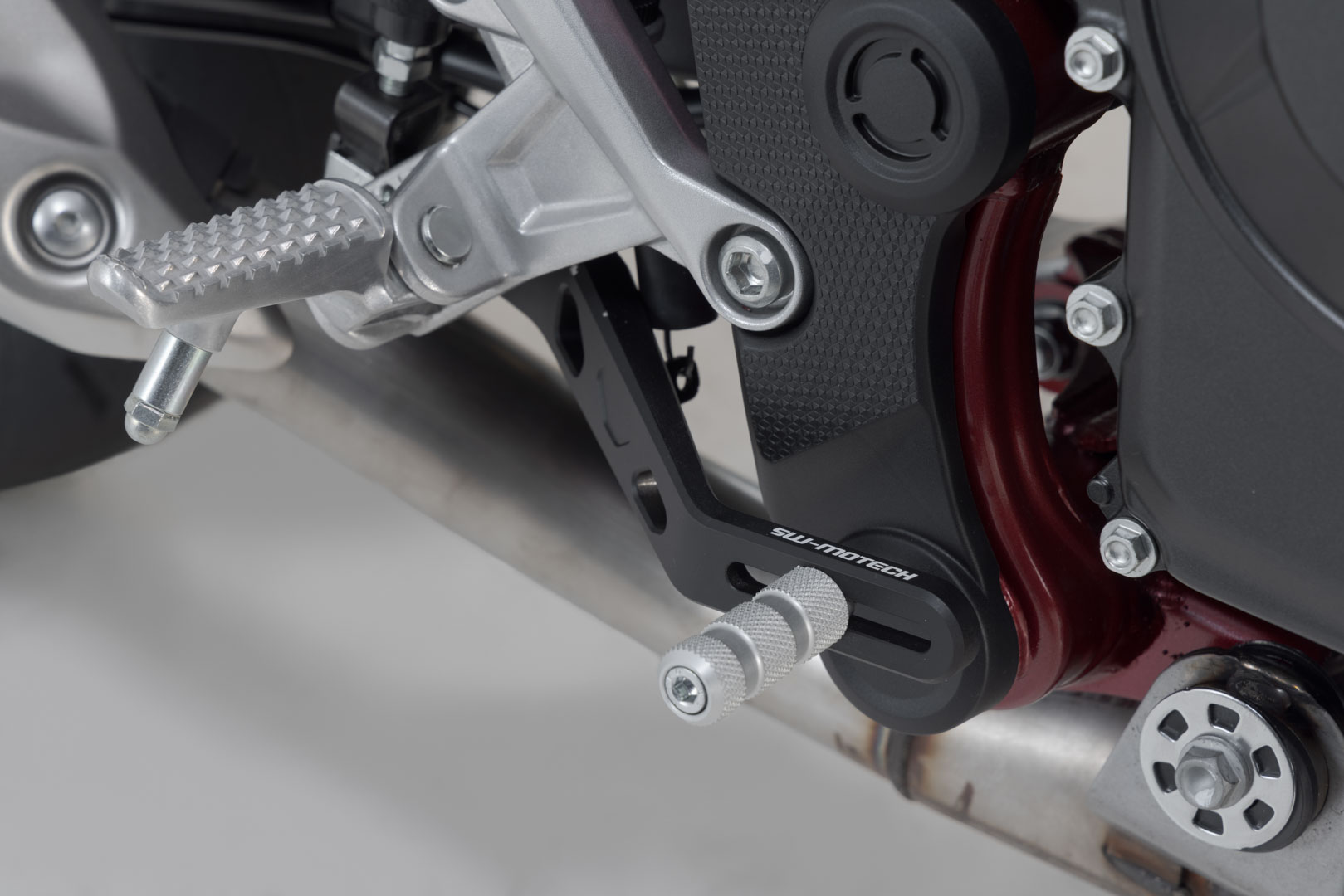 SW-Motech Schimbător de viteze și set de pedale de frână - Honda CB750 Hornet (22-). Figura 3