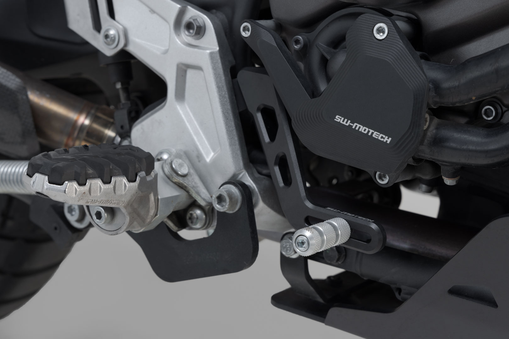 Pedală de frână SW-Motech - Modele Yamaha Ténéré 700 (19-). Figura 2