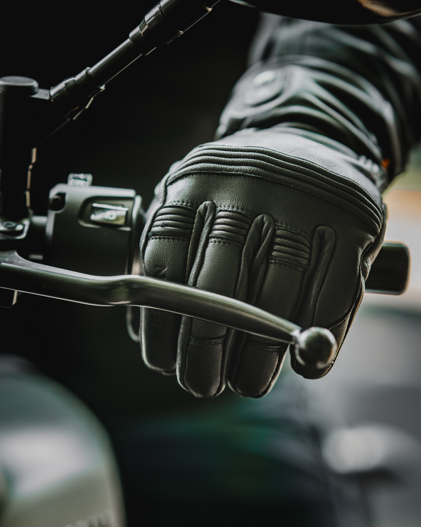 Merlin Minworth Heatable Motorcycle Gloves black L Figure 2