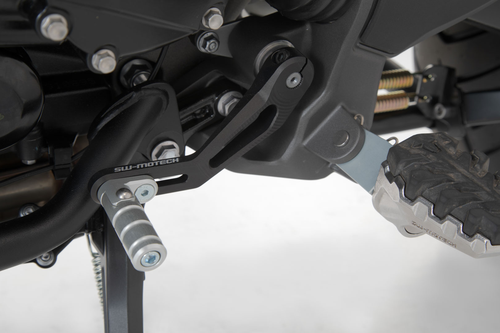 Schimbător SW-Motech - Triumph Tiger 1200 / Explorer / XC (11-). Figura 2